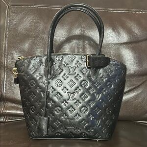 Elegant Black Designer Tote Bag